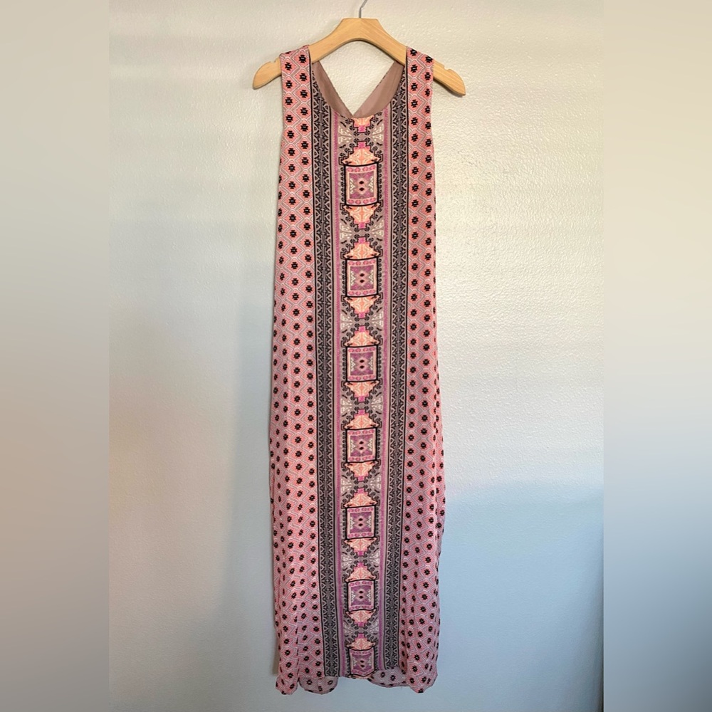 XHILERATION geometric pink black white print sleeveless maxi dress